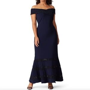 Lauren Ralph Lauren Claudinah Off-Shoulder Gown